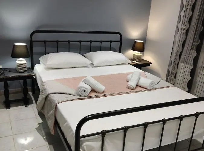 House Ritsa Nea Moudania